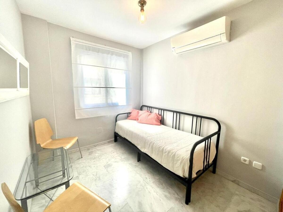 Calu Homes Duplex Cerca Playa De Huelin Málaga Kültér fotó