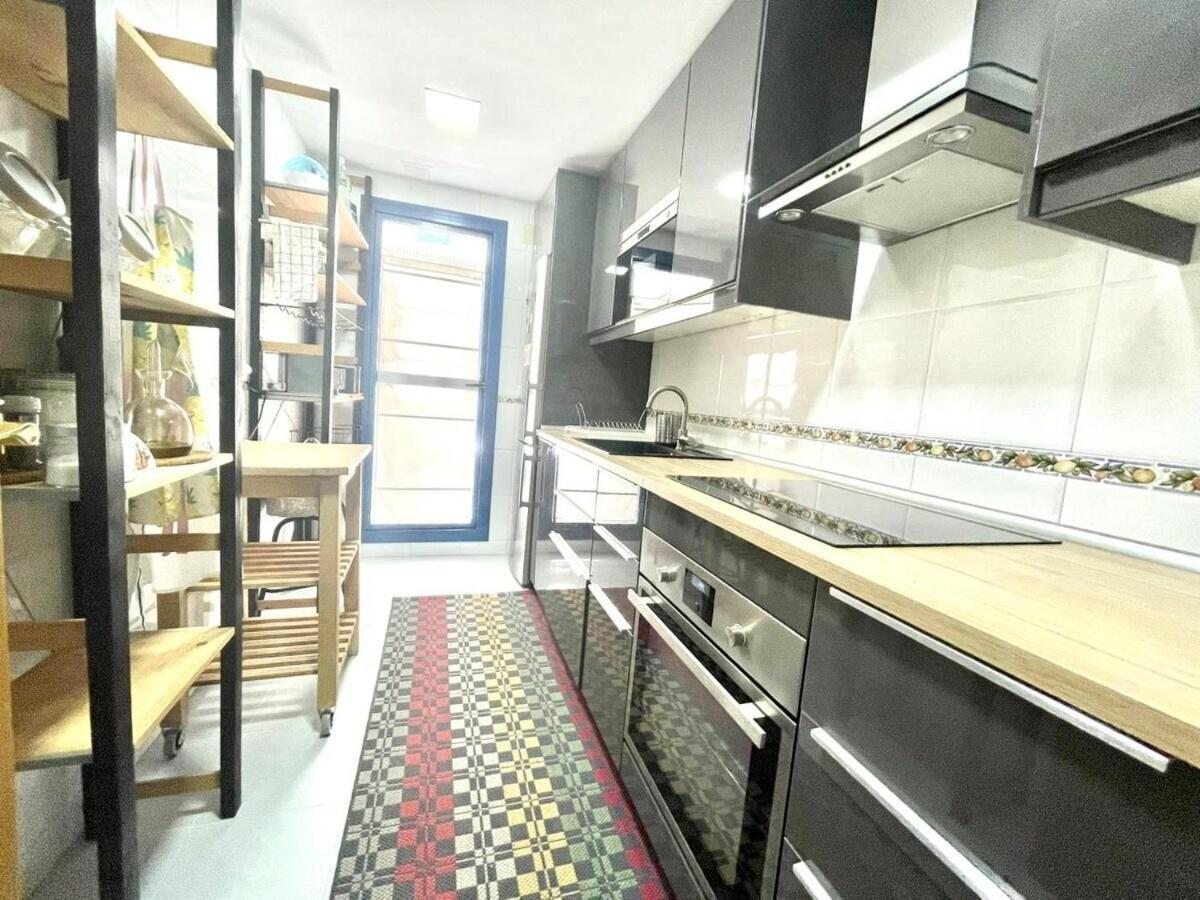 Calu Homes Duplex Cerca Playa De Huelin Málaga Kültér fotó