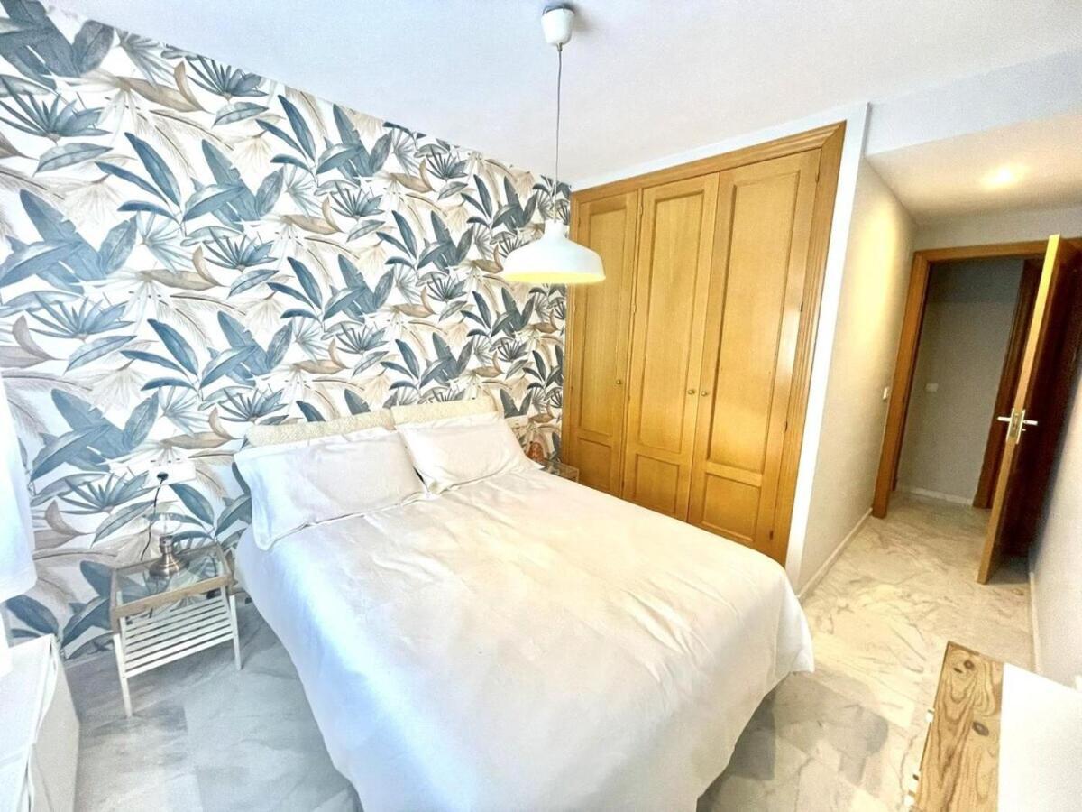 Calu Homes Duplex Cerca Playa De Huelin Málaga Kültér fotó