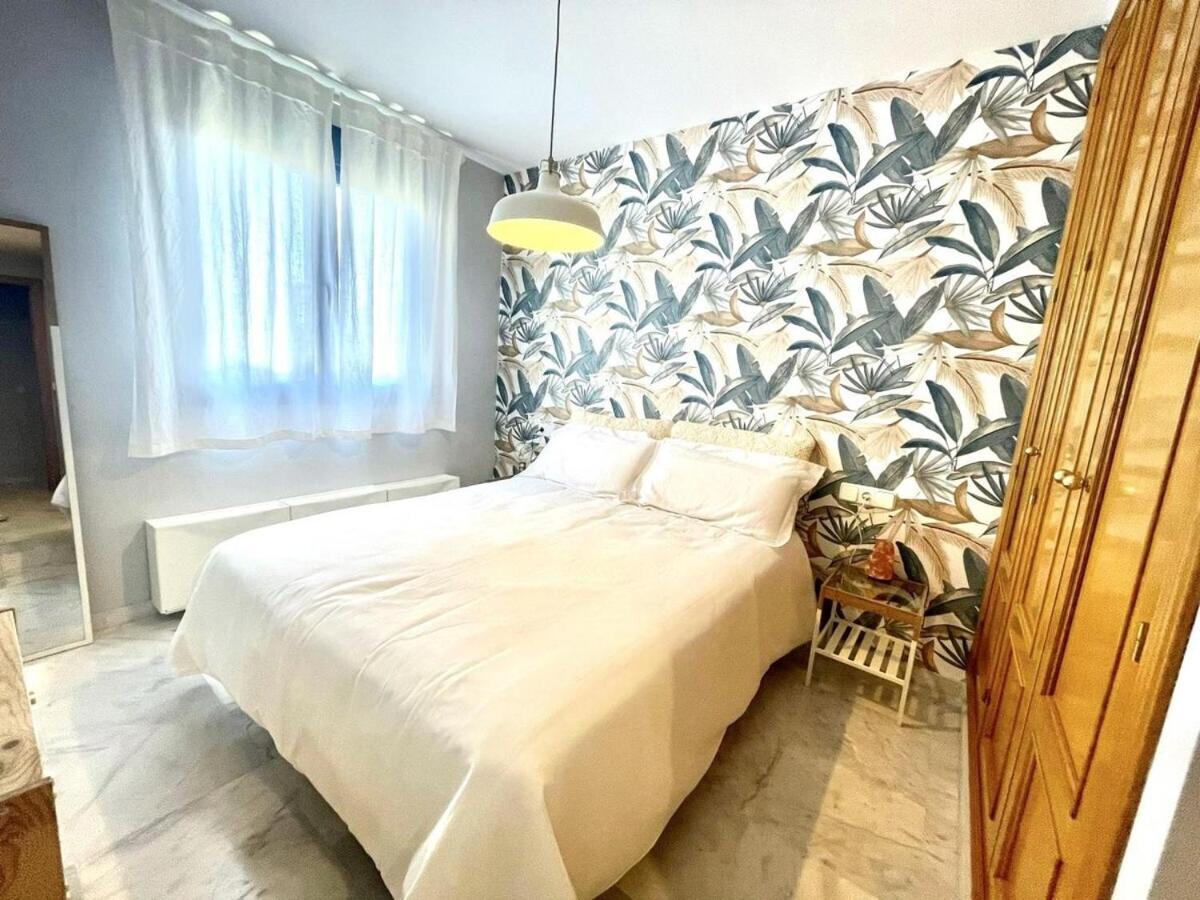 Calu Homes Duplex Cerca Playa De Huelin Málaga Kültér fotó